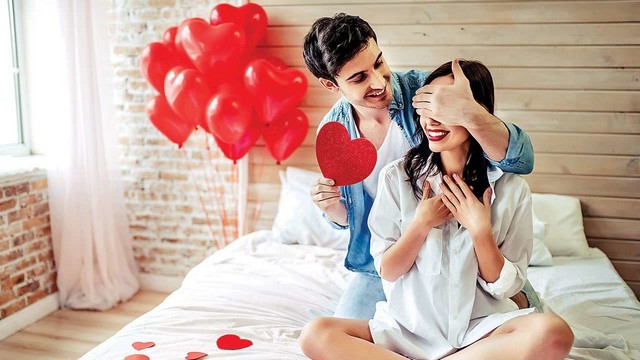 Що подарувати дружині на 14 лютого