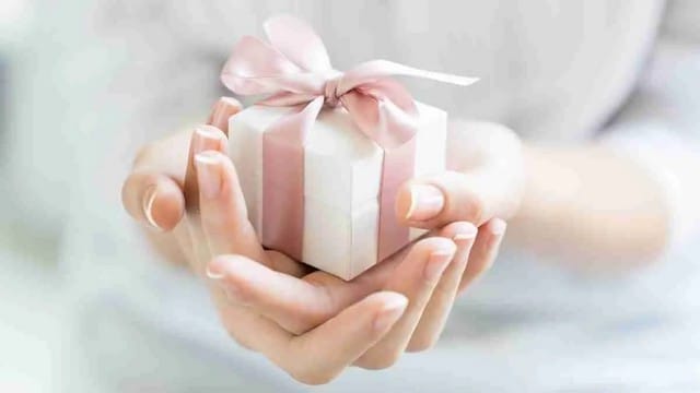 що подарувати на День Народження свекрусі