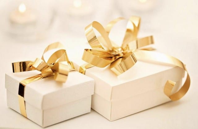 що подарувати на День Народження сестрі