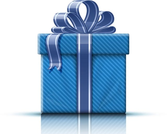 що подарувати сину на 16 років