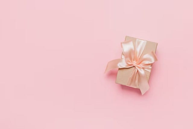 що подарувати сестрі на 14 років