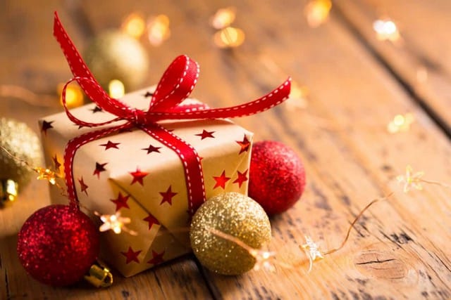 що подарувати брату на Новий рік