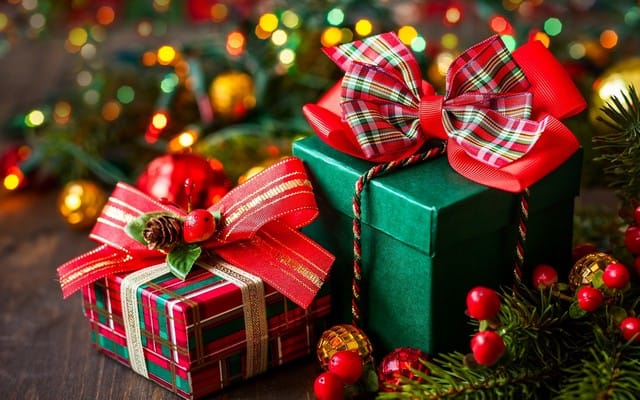 що подарувати тещі на Новий рік