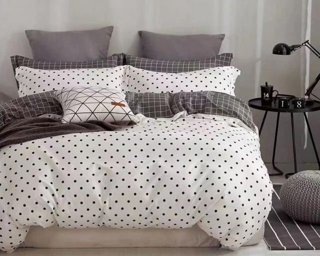 Як обрати текстиль в інтернет-магазині?