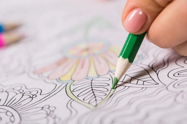 A Nightlight-Drawing Board